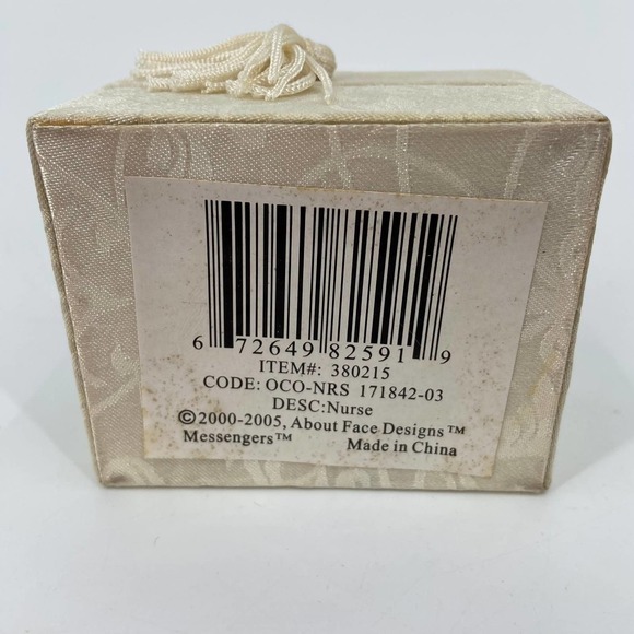 Collectible Glass Miniature Nurse Hat Figurine By About Face Design 2005 - Picture 11 of 11